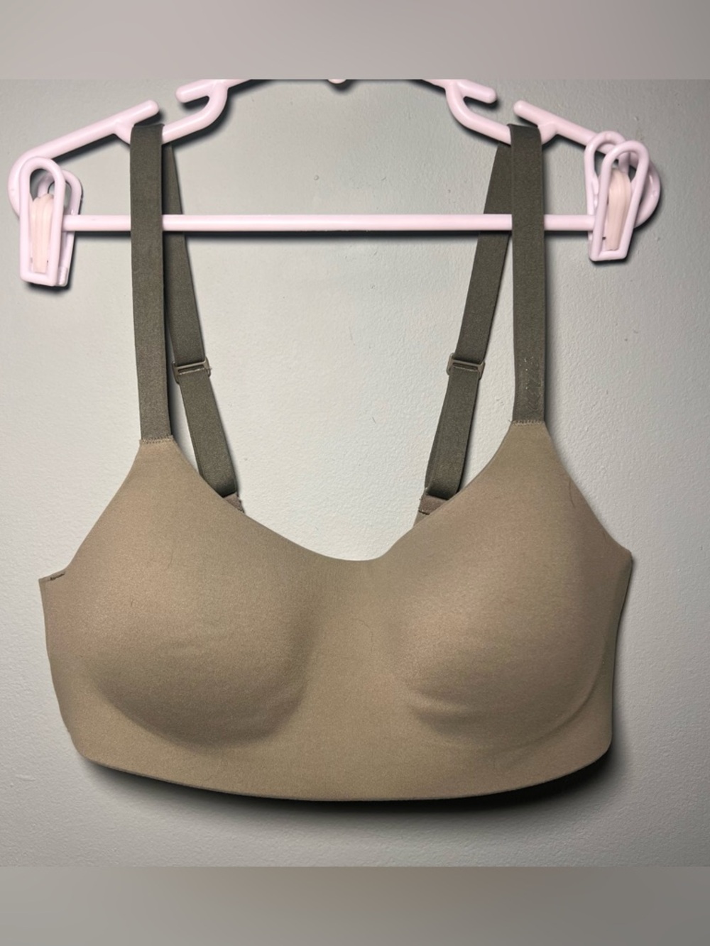 Aerie SMOOTHEZ Wireless Bra XS Olive Seamless Minimal Lounge Bra